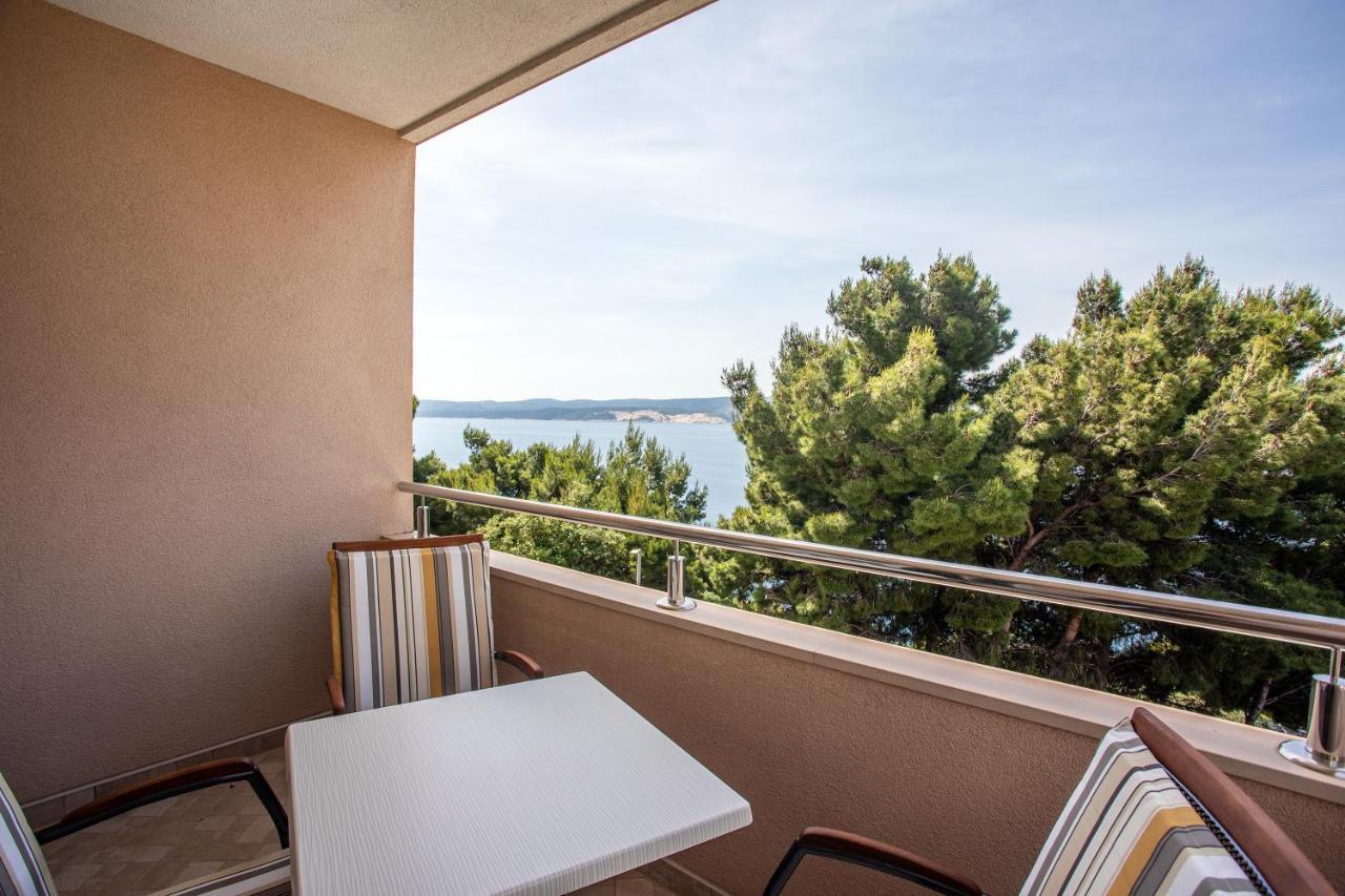 Apartments Nedo Dalmatia Omis Bagian luar foto